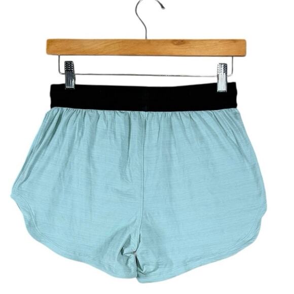 Bandit 4" Wave Shorts - Picture 2 of 7